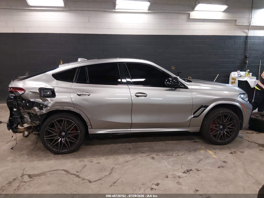 BMW X6 M - zdjęcie 14