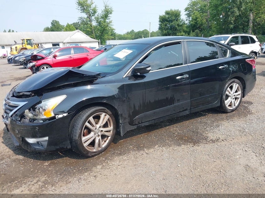 2013 Nissan Altima, Front End, IAAI, VIN 1N4BL3APXDN469592 — photo 2