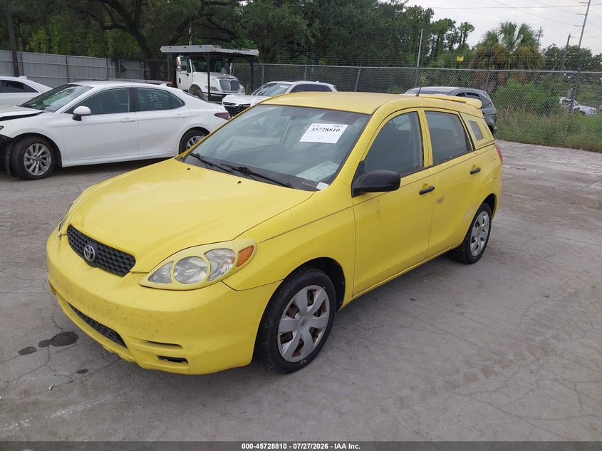 2004 Toyota Matrix, Front End, IAAI, VIN 2T1KR32E24C201970 — photo 2