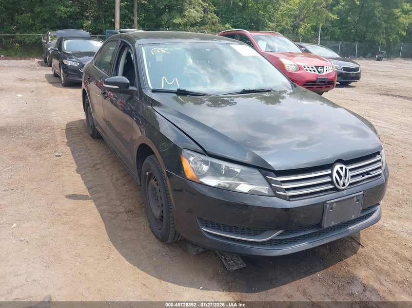 2015 VOLKSWAGEN PASSAT auction photo 1