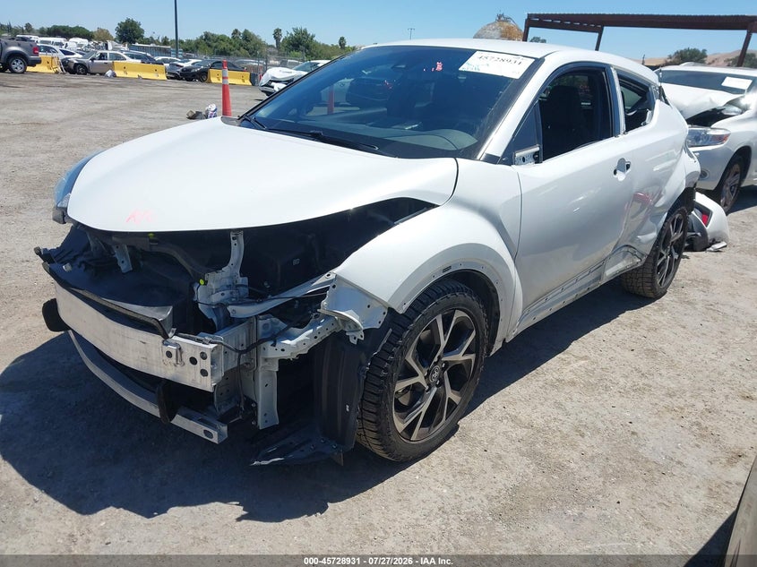 Vin: nmtkhmbx5jr036203, lot: 46227629, toyota c-hr xle premium 20182