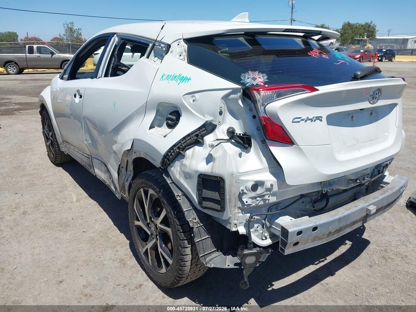 Vin: nmtkhmbx5jr036203, lot: 46227629, toyota c-hr xle premium 20183