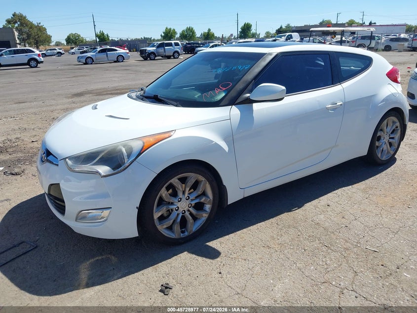 Vin: kmhtc6ad9du107180, lot: 46227676, hyundai veloster base w/gray 20132