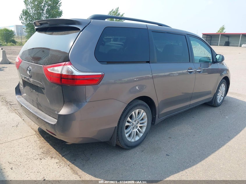 Vin: 5tdyk3dc7fs612754, lot: 46227772, toyota sienna xle 8 passenger 20154