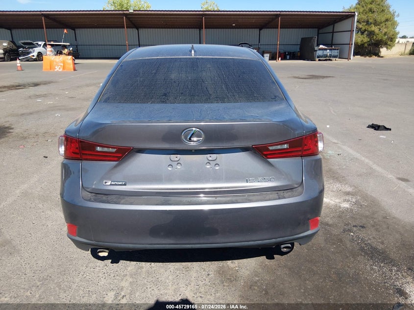 LEXUS IS 250 - zdjęcie 17