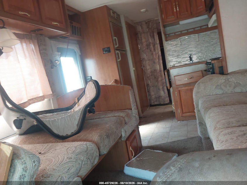 2001 COACHMEN COACHMEN auction photo 6