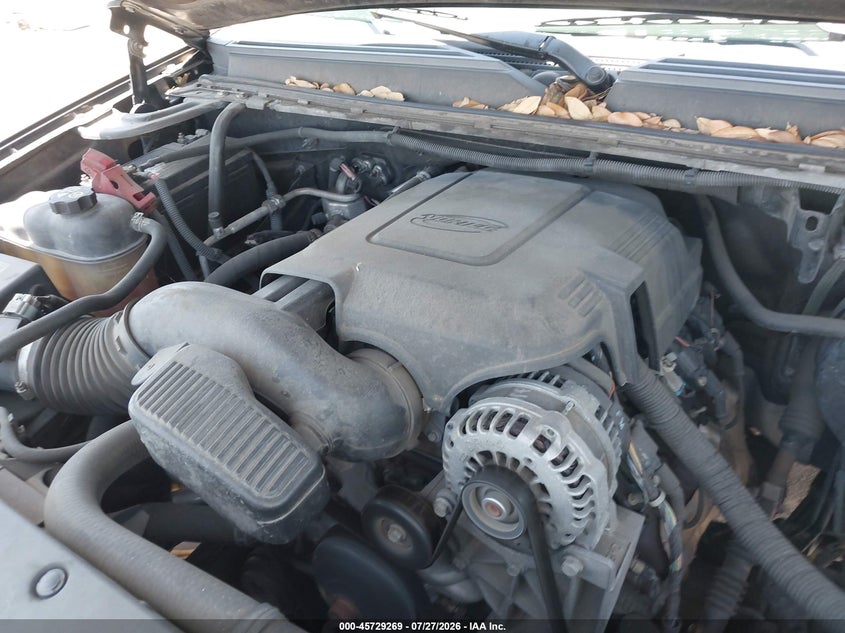 2012 GMC YUKON XL 1500 auction photo 6