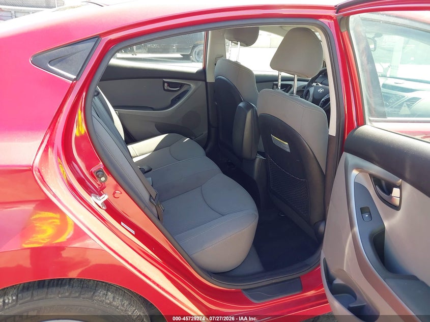 2014 HYUNDAI ELANTRA auction photo 8
