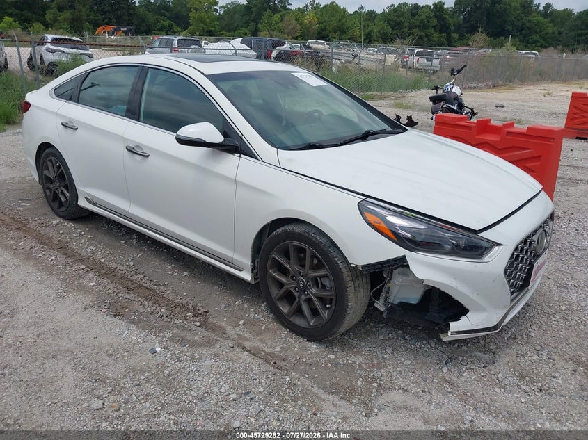 Vin: 5npe34ab1jh699700, lot: 46227981, hyundai sonata limited 2.0t 2018 img_1