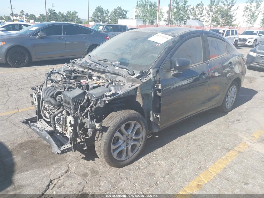 2018 TOYOTA YARIS IA auction photo 2