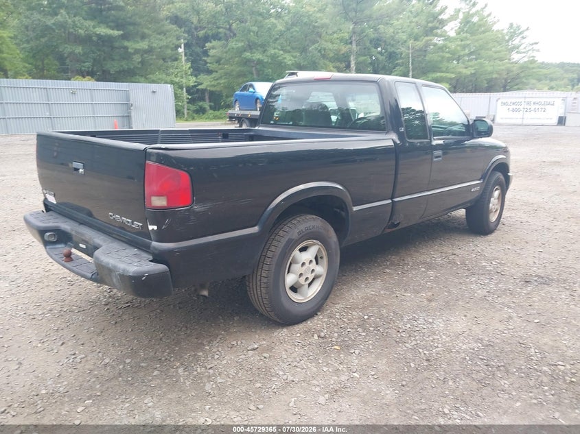 2000 CHEVROLET S-10 — zdjęcie 4