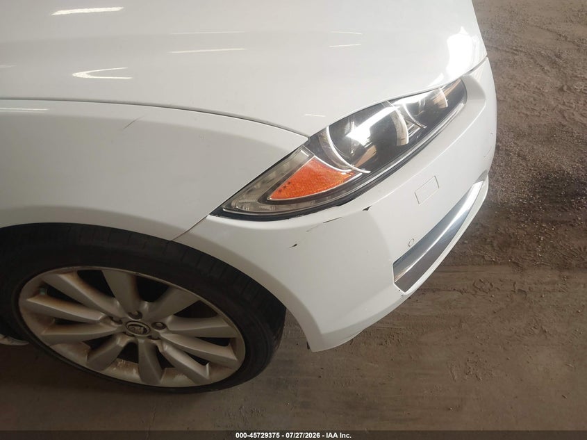 2013 JAGUAR XF auction photo 6