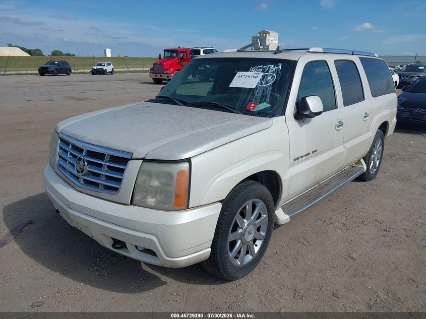 2006 Cadillac Escalade, Звичайний знос, IAAI, VIN 3GYFK66N16G185734 — фото 2