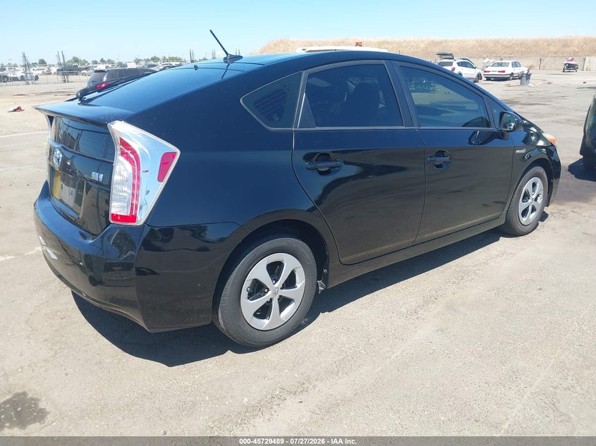Vin: jtdkn3du5d1716594, lot: 46228188, toyota prius four 20134