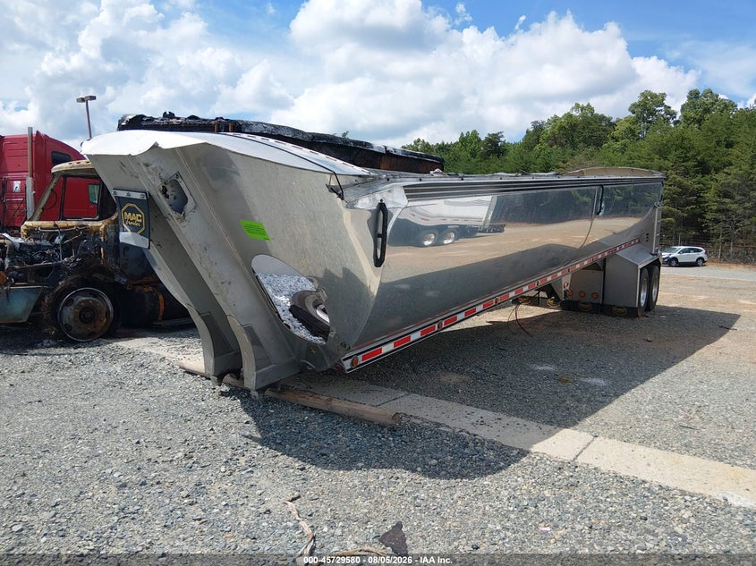 2023 MAC TRAILER MFG END DUMP auction photo 2
