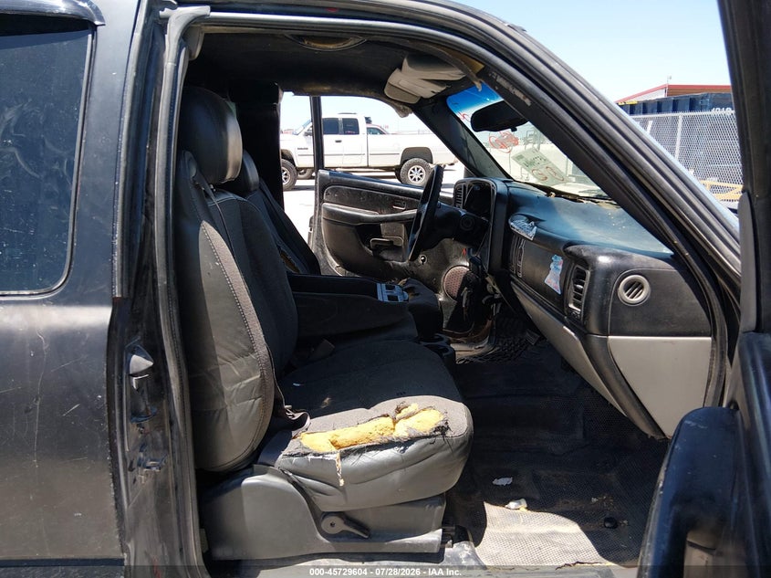 2005 CHEVROLET SILVERADO 1500 auction photo 5