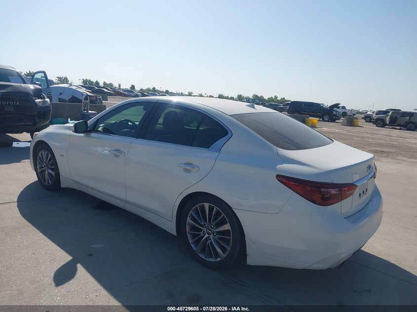 Vin: jn1ev7ap2jm590081, lot: 46228304, infiniti q50 3.0t luxe 20183