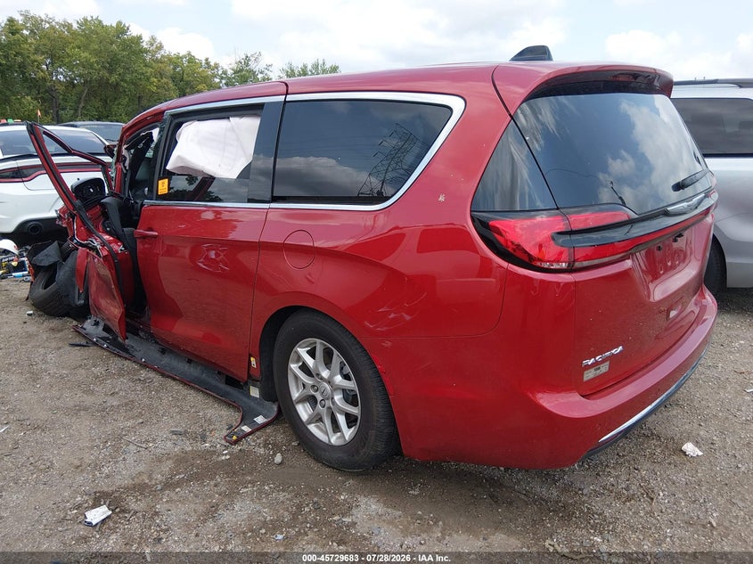 2026 CHRYSLER PACIFICA auction photo 3