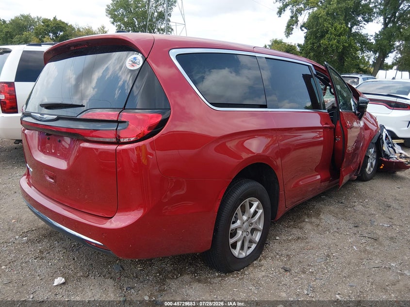 2026 CHRYSLER PACIFICA auction photo 4