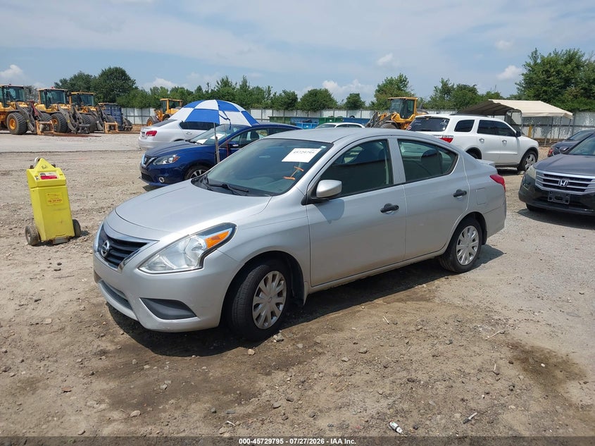 2016 NISSAN VERSA auction photo 2
