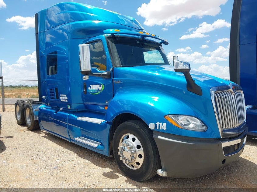 2019 INTERNATIONAL LT auction photo 1