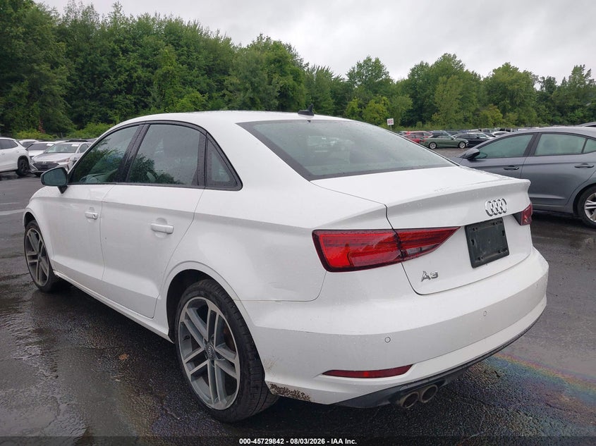 Vin: wauaugff0la103461, lot: 46228541, audi a3 premium 40 tfsi front-wheel drive s tronic 20203