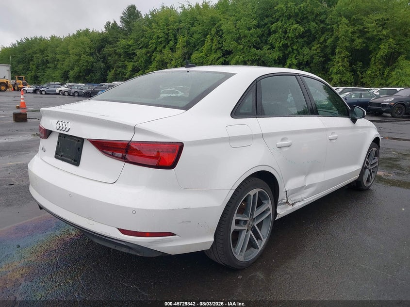 Vin: wauaugff0la103461, lot: 46228541, audi a3 premium 40 tfsi front-wheel drive s tronic 20204