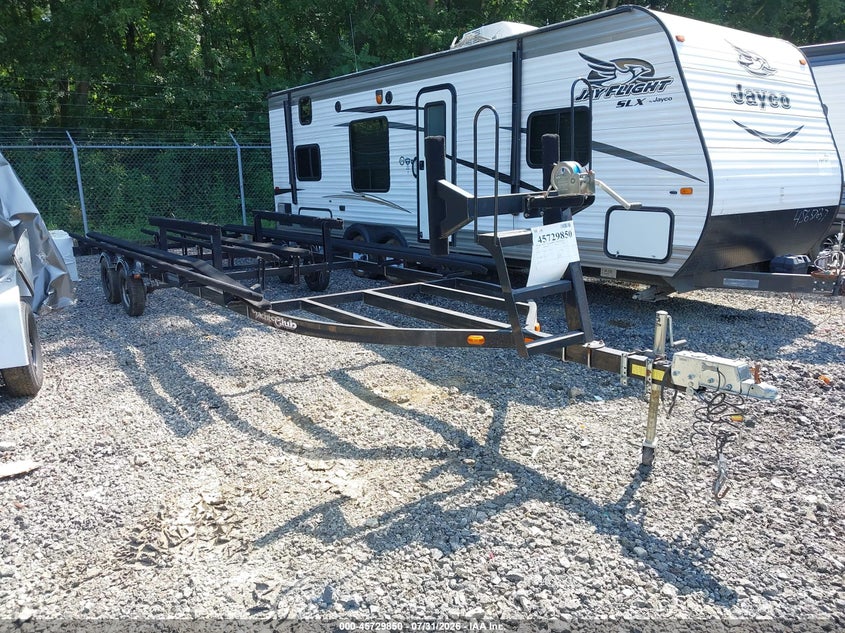 2013 TRAILER BOAT TRAILER. auction photo 1