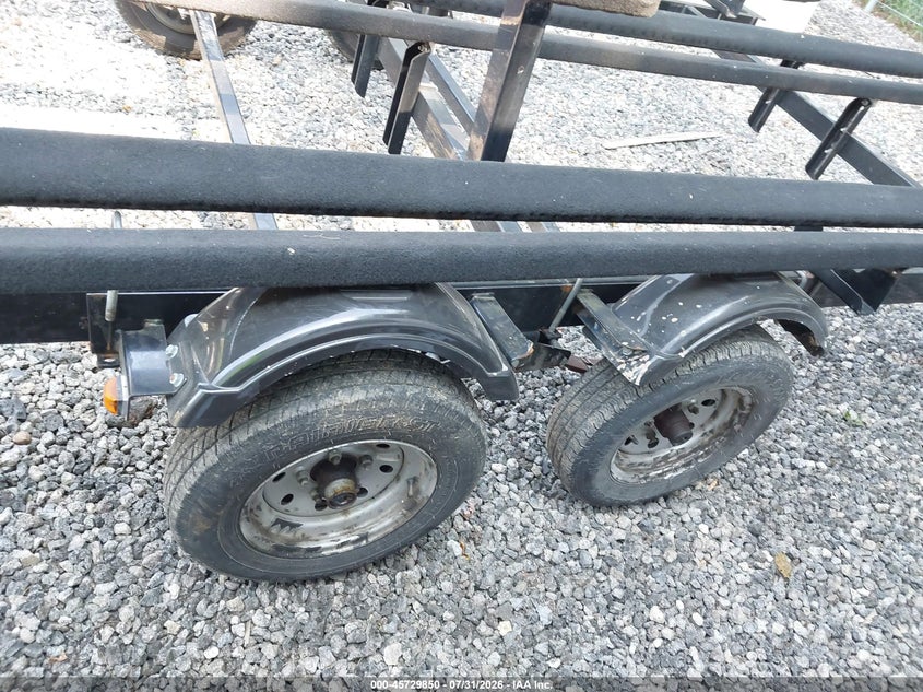 2013 TRAILER BOAT TRAILER. auction photo 6