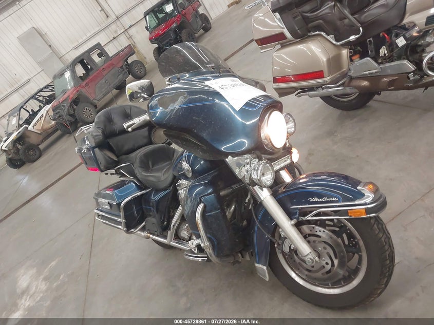 2002 Harley-davidson Flhtcui