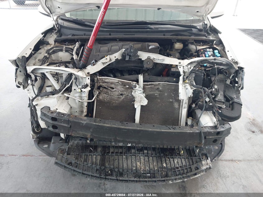 2014 TOYOTA COROLLA auction photo 6
