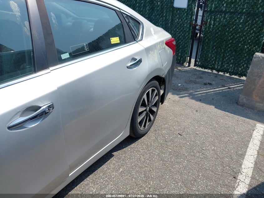 2018 NISSAN ALTIMA auction photo 6