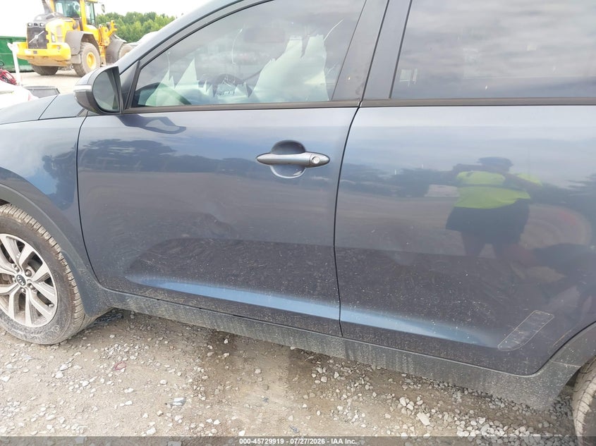 2014 KIA SPORTAGE auction photo 6