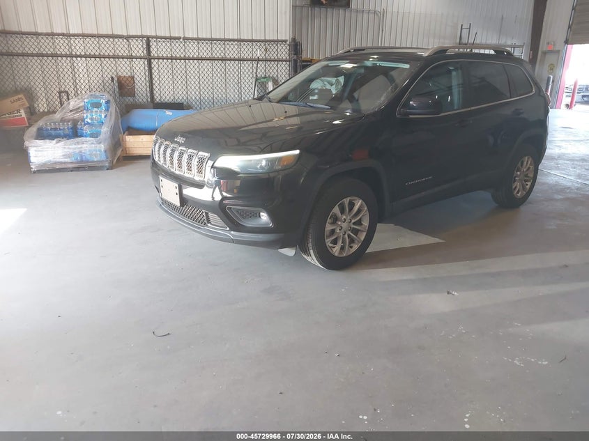 2019 Jeep Cherokee, Normal Wear & Tear, IAAI, VIN 1C4PJMCB8KD346695 — photo 2
