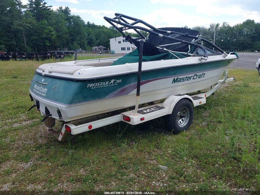1997 MASTERCRAFT 20' auction photo 4