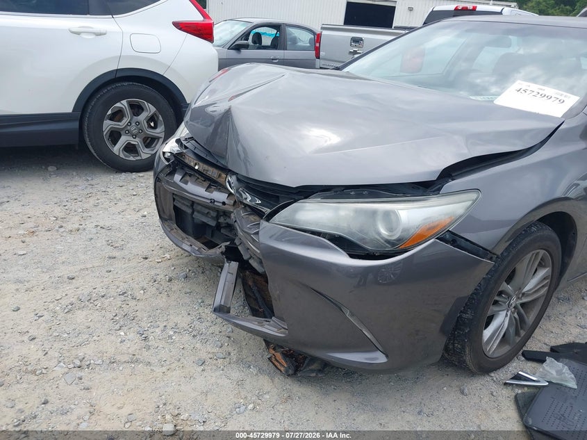 2016 TOYOTA CAMRY auction photo 6