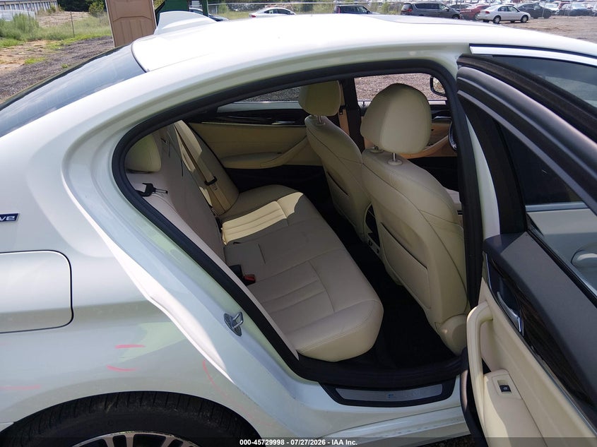 2019 BMW 530E auction photo 8