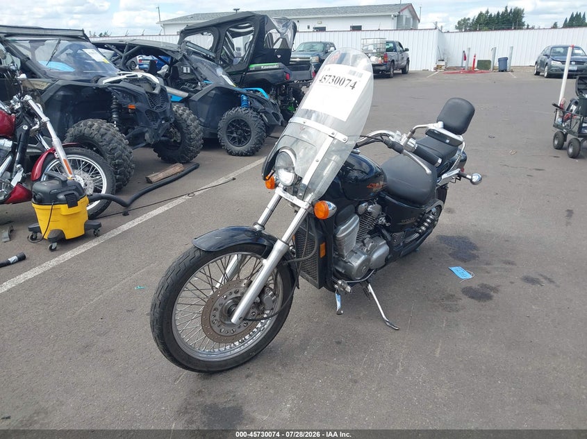 2000 HONDA VT600 auction photo 2