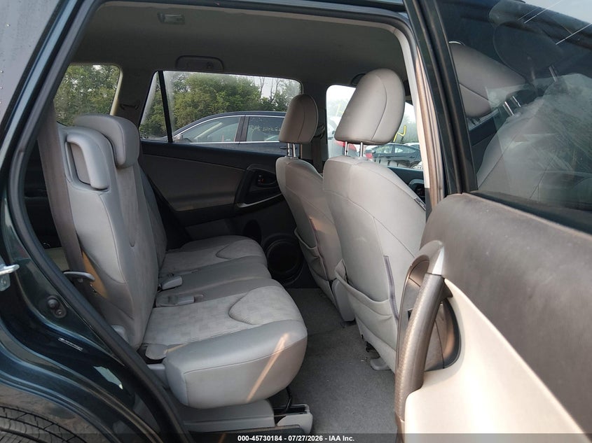 2009 TOYOTA RAV4 auction photo 8
