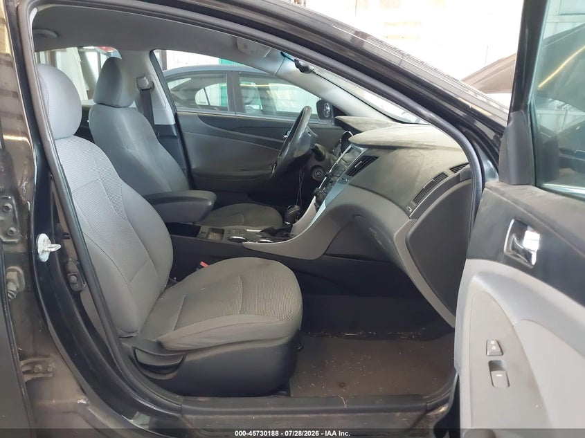 2013 HYUNDAI SONATA auction photo 5