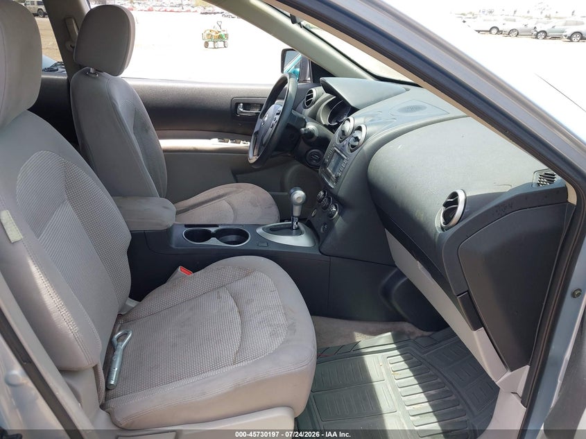 2012 NISSAN ROGUE auction photo 5