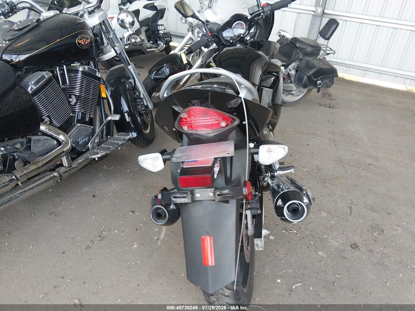 2015 SUZUKI GW250 auction photo 6