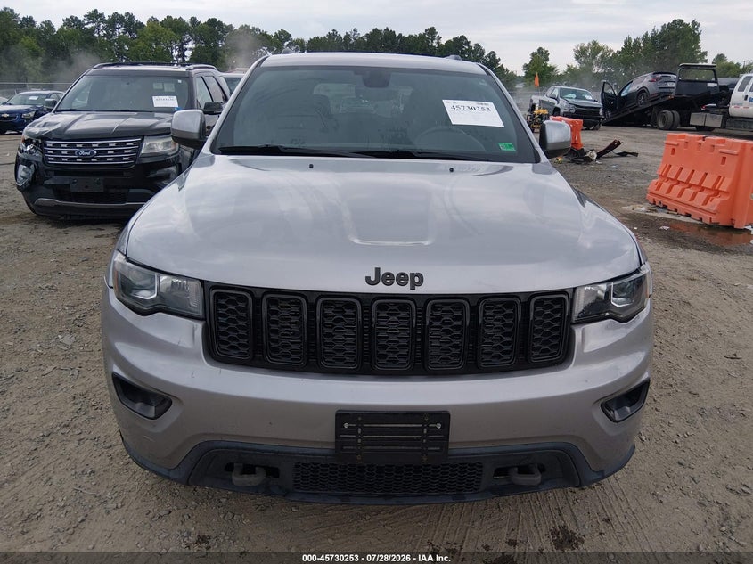 JEEP GRAND CHEROKEE - zdjęcie 12