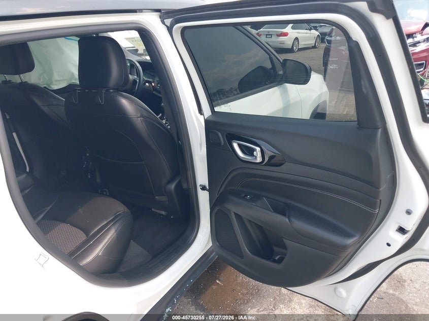 2022 JEEP COMPASS auction photo 8