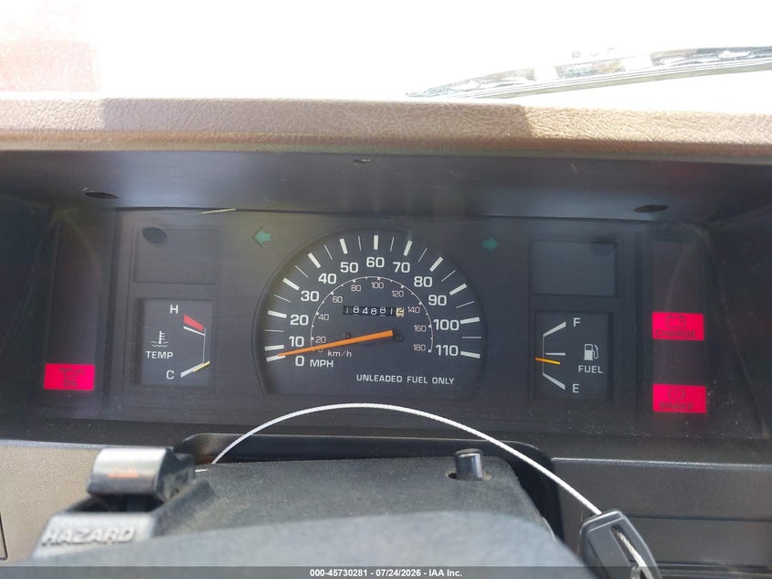 1985 TOYOTA PICKUP auction photo 7