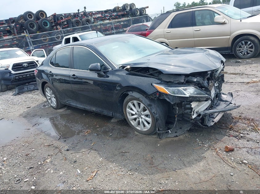 2019 TOYOTA CAMRY auction photo 1