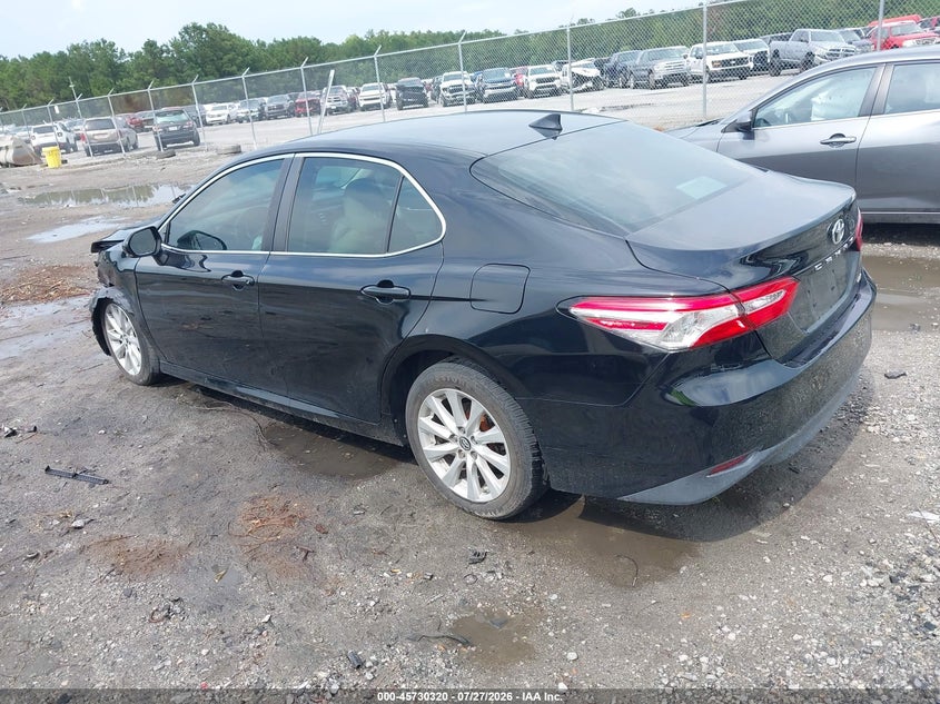 2019 TOYOTA CAMRY auction photo 3