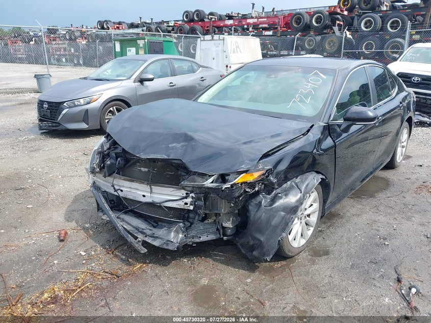 2019 TOYOTA CAMRY auction photo 6