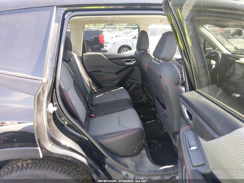 2019 SUBARU FORESTER auction photo 8