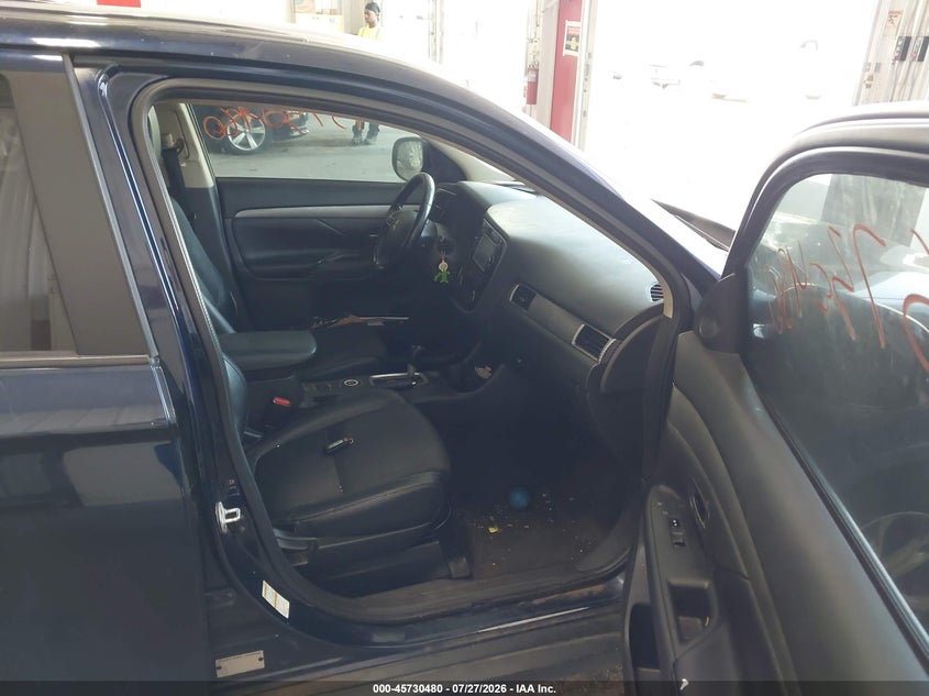 2015 MITSUBISHI OUTLANDER auction photo 5